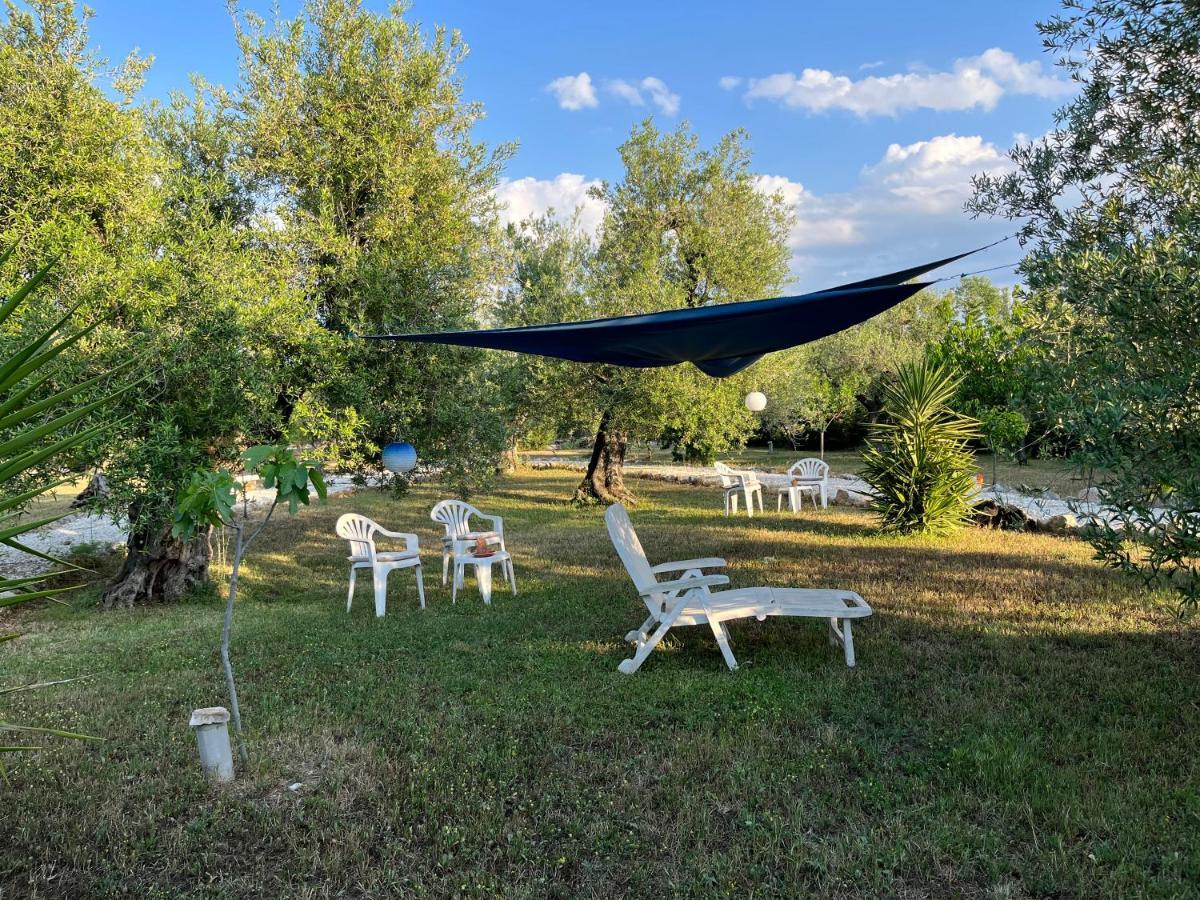 B&B Villa Mediterranee Con Parking Space Трани Екстериор снимка