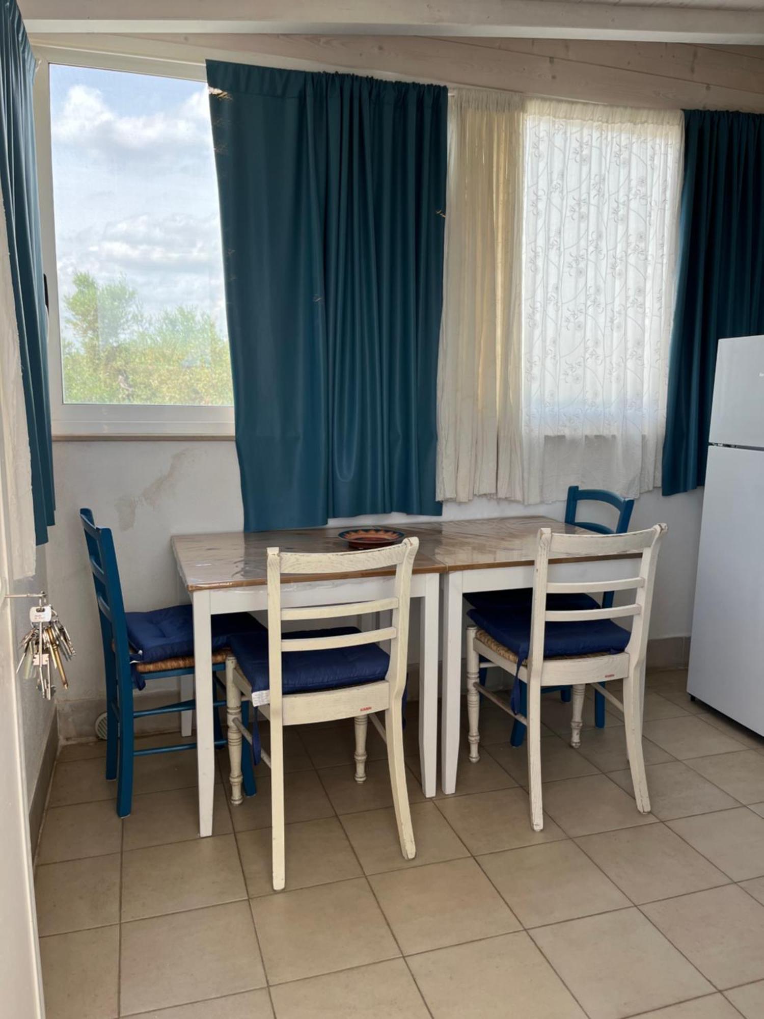 B&B Villa Mediterranee Con Parking Space Трани Екстериор снимка