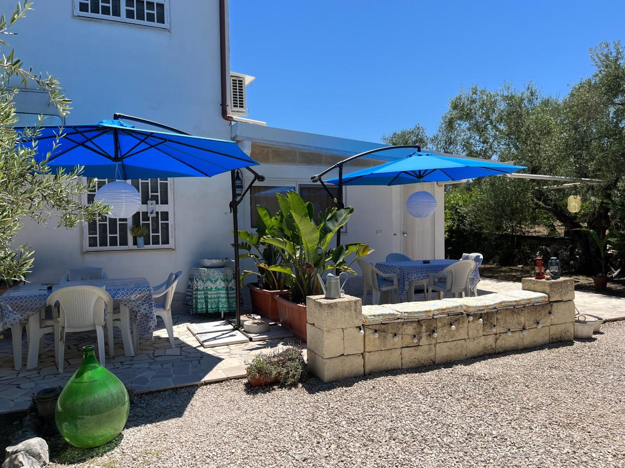 B&B Villa Mediterranee Con Parking Space Трани Екстериор снимка