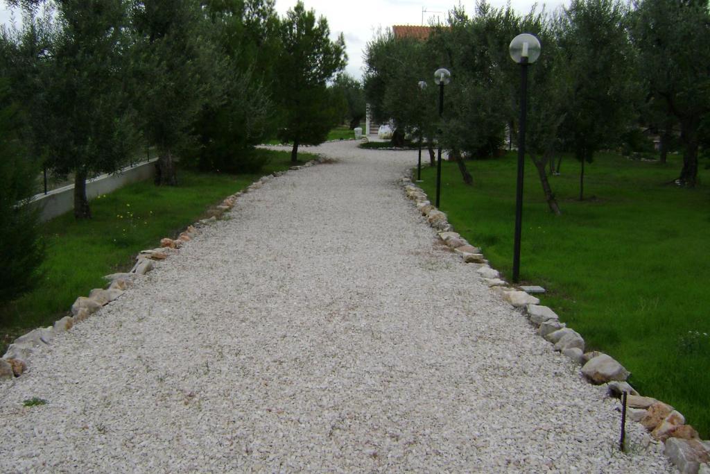 B&B Villa Mediterranee Con Parking Space Трани Екстериор снимка